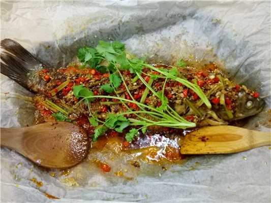 魅力小吃培訓(xùn)學(xué)員紙上烤魚實(shí)操成果現(xiàn)場(chǎng)案例