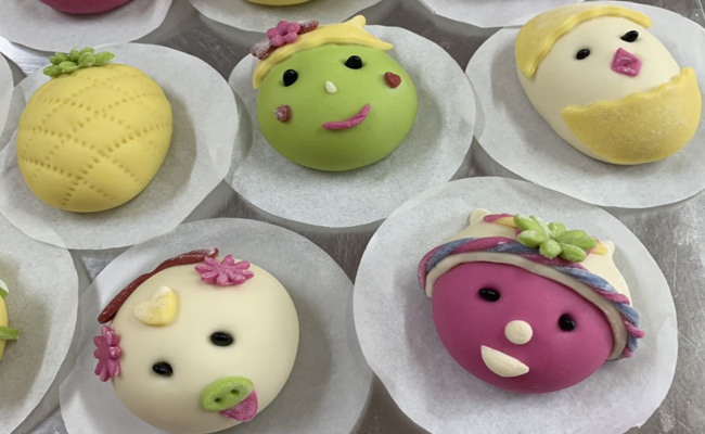 新報(bào)名學(xué)員網(wǎng)紅卡通包作品展示